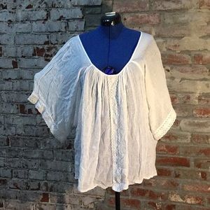 Crochet detailed top